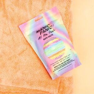 MANIC PANIC || All the Feels Rainbow Bath Salts - 6 Scents, 16.9oz ✨NWT✨